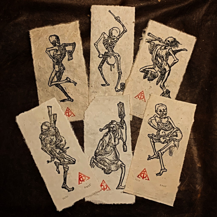 Les 6 squelettes du Pack "Memento Mori" sur papier Lokta