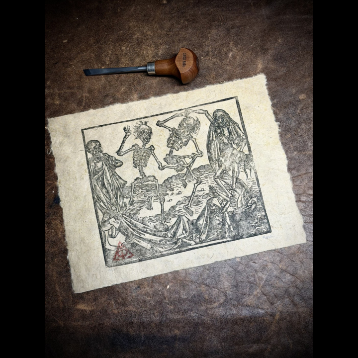 Danse Macabre sur papier lokta